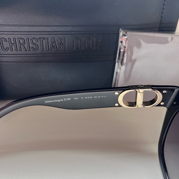 New! Authentic Dior Sunglasses - Picture 6 of 11